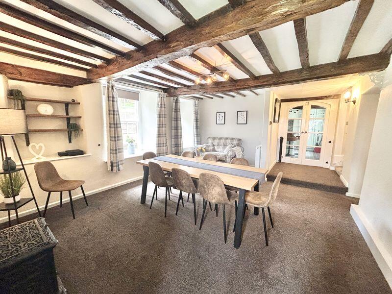 Oxwich Road, Colwyn Bay LL28 (4 Bed)