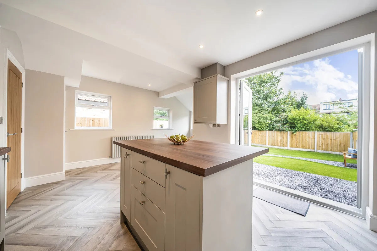 Oaklea Avenue, Hoole, Chester (SOLD)
