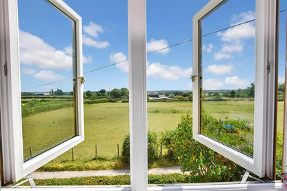 Bangor Road, Wrexham, LL13 0TW