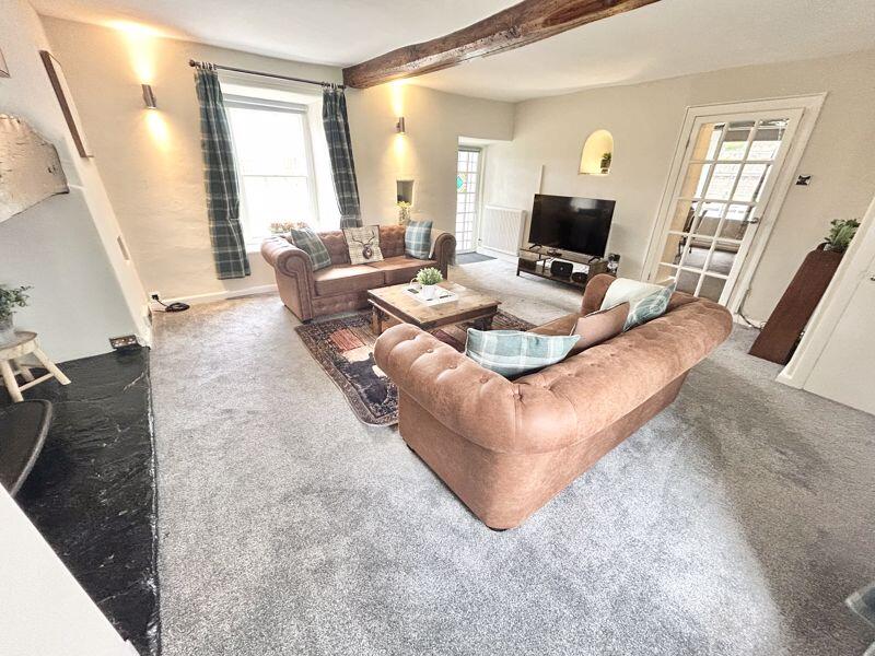 Oxwich Road, Colwyn Bay LL28 (4 Bed)
