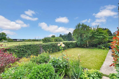 Bangor Road, Wrexham, LL13 0TW