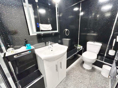 Oxwich Road, Colwyn Bay LL28 (1 Bed)
