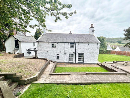 Oxwich Road, Colwyn Bay LL28 (4 Bed)