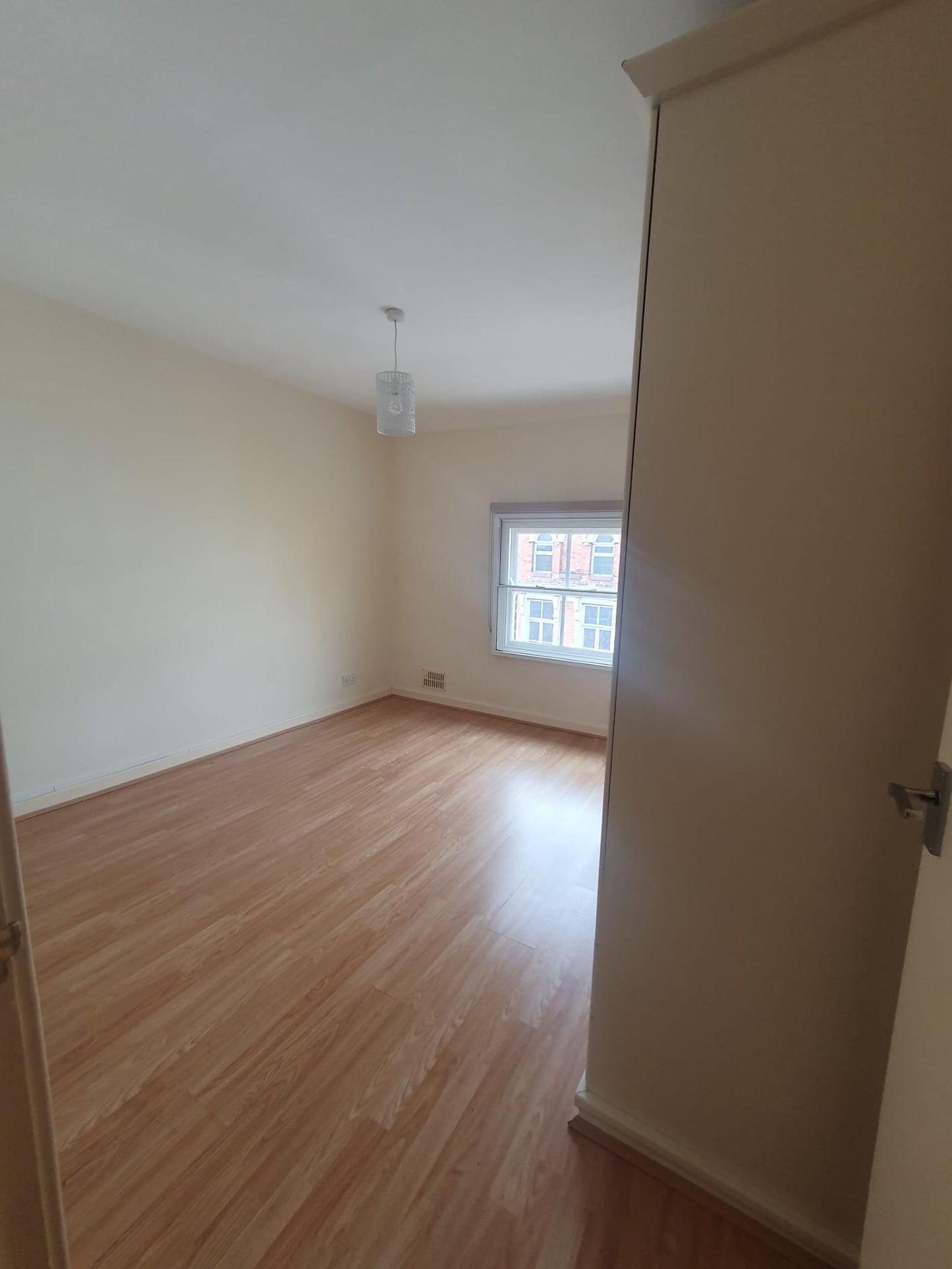 3-Bed Flat | Wrexham (Let Agreed)